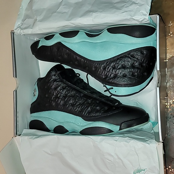 2019. Air Jordan 13 Retro. Island Green. Men's size 13. 9/10 condition. - Picture 2 of 16